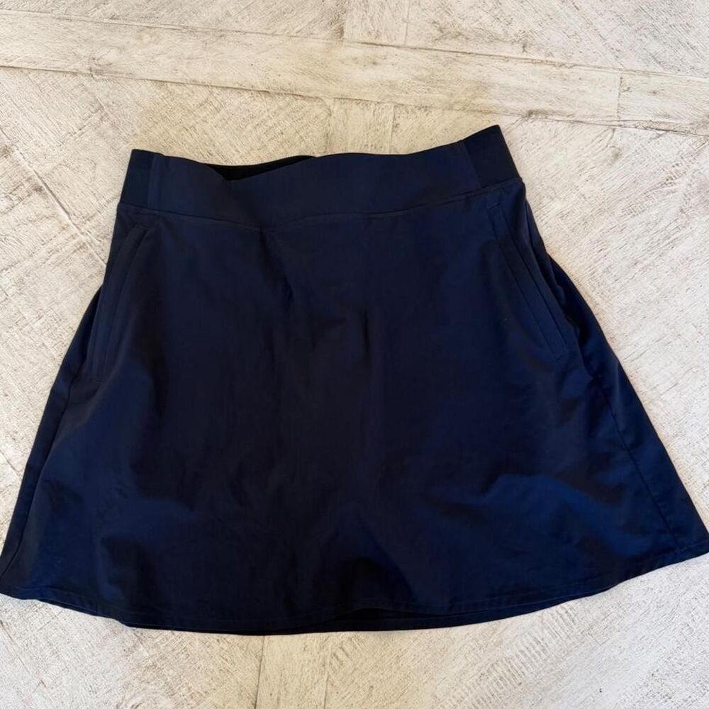 Athleta Navy Athletic Skort Size 10 Zipper Pockets Tennis Golf